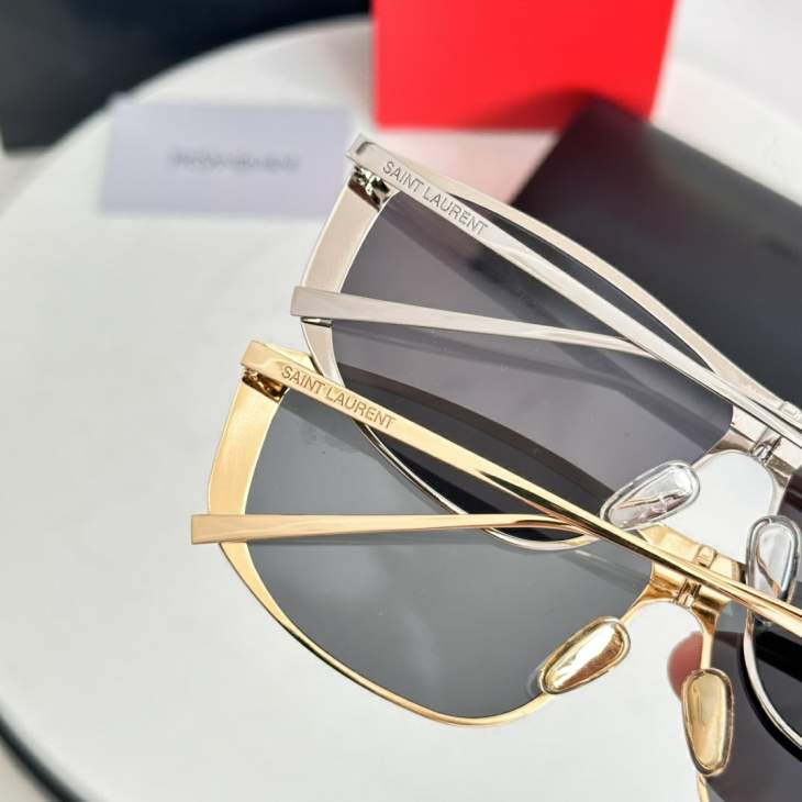 Picture of Saint Laurent Sunglasses _SKUfw77710660fw